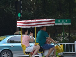 包含骑自行车旅游城市推荐夏季的词条