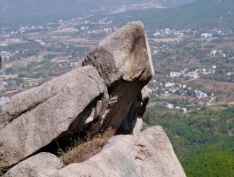 大顶山(大顶山海拔多少米)