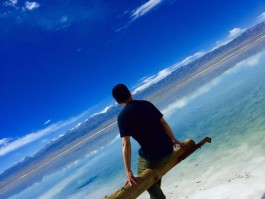 一个人旅行的拍照技巧(一个人旅行的拍照技巧视频)