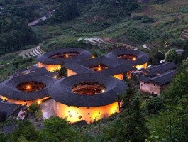 福建土楼的历史(福建土楼的历史文化简要介绍)