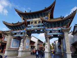 昆明旅游景点介绍(昆明旅游景点介绍ppt)