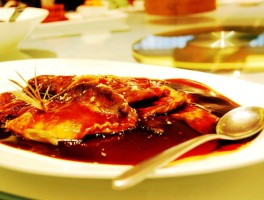 西湖美食旅游攻略(西湖美食旅游攻略图)