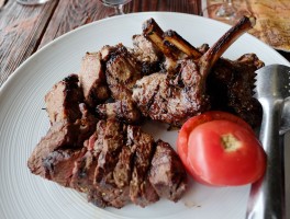 圣彼得堡旅游美食(圣彼得堡特色美食排名)