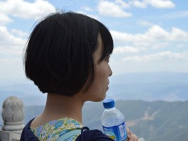 旅游跟女友拍照技巧视频大全图片下载(旅游跟女友拍照技巧视频大全图片下载软件)