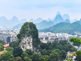 广西桂林旅游必去十大景点(广西桂林旅游必去十大景点飞机)