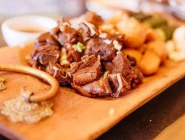 包头旅游美食攻略(包头有什么好吃好玩的)