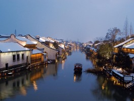 好想去说走就走的旅行(很想说走就走的旅行句子)