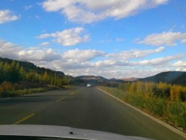 乘年轻来一场说走就走的旅行(趁着年轻来一场说走就走的旅行)