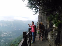 湖北旅游攻略(湖北旅游攻略必去景点)