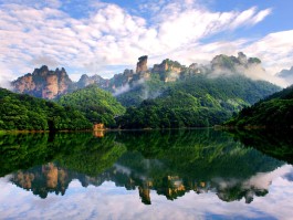 张家界旅游投诉电话(张家界旅游投诉电话查询)