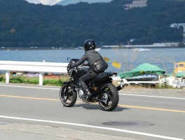 日本人来中国旅游骑自行车(日本人来中国旅游骑自行车多少钱)