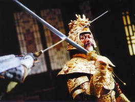 黄金甲歌词(黄金甲歌词第一个字)