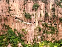 新乡旅游景点排行榜前十名(新乡旅游景点排行榜前十名新乡八里沟)