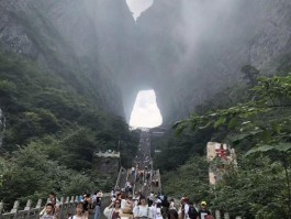 张家界旅行自驾游(张家界旅行自驾游路线推荐)