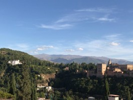 西班牙最值得去旅行的地方是什么(西班牙最值得去旅行的地方是什么时候)