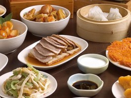 新浪潮汕美食旅游(潮汕地区美食旅行攻略)