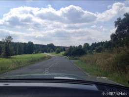 包含一个人澳洲东岸公路旅行的词条