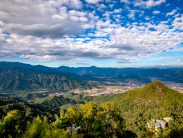 关于去腾冲云峰山旅游的日记(关于去腾冲云峰山旅游的日记怎么写)