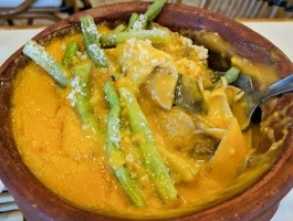 包含菲律宾孤岛旅游攻略风俗美食的词条