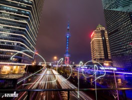 拍摄夜景摄影技巧(夜景拍照时如何实现的)