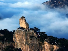 去黄山旅游住哪里比较好(去黄山旅游住哪个酒店比较好)