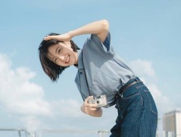 男女城市旅游拍照技巧怎么摆姿势好看(男女城市旅游拍照技巧怎么摆姿势好看呢)