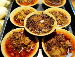 旅游到了成都吃什么美食(旅游到了成都吃什么美食好)