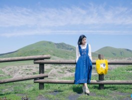 旅行衣服拍照技巧(旅游拍照服装图片大全)