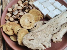 苓桂术甘汤(苓桂术甘汤标准配方)