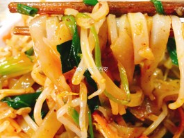 来西安必吃的十大美食(来西安必吃的十大美食名字)