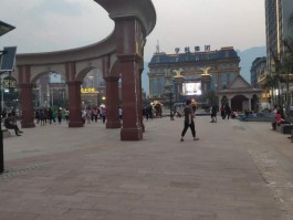 果敢老街(果敢老街卫星地图)