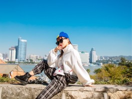 一个人旅游时风景照拍照技巧(一个人旅游时风景照拍照技巧有哪些)