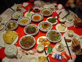 洛阳旅游美食攻略一日游(洛阳旅游美食攻略一日游推荐)