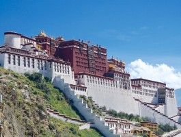 春节放假适合去哪里旅游(过年放假适合去什么地方旅游)