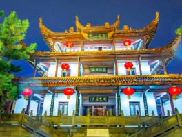 长沙去哪里旅游便宜又好玩(长沙去哪里旅游便宜又好玩的地方)