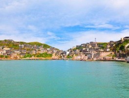 适合说走就走的旅行地方(适合说走就走的旅行的文案)