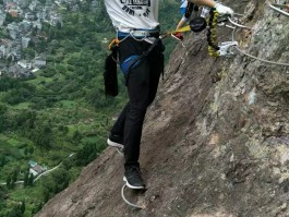 雁荡山要爬几个小时(雁荡山要爬山吗很累吗)