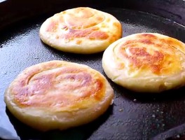 油酥饼的做法(发面油酥饼的做法)