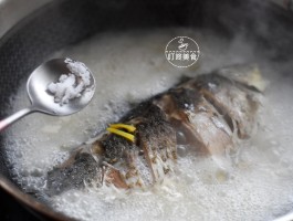 鱼汤(鱼汤有营养吗)