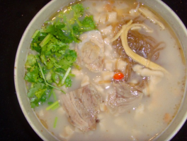 跷脚牛肉的来历(跷脚牛肉的正宗做法)