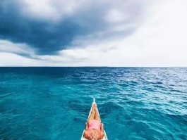 人生还有几次说走就走的旅行(人生还有几次说走就走的旅行文案)