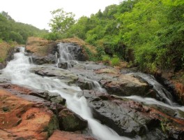 栲栳山(栲栳山古道)