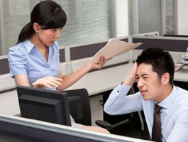 被领导批评后，心里负担很重，不知道怎么排解，怎么办？的简单介绍