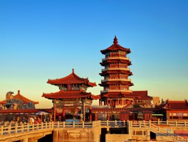 10月份适合去山东哪里旅游(10月份适合去山东哪里旅游呢)