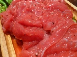 烧烤牛肉怎么腌制最嫩(烤肉怎样腌制又嫩又好吃)