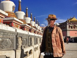 中老年旅行拍照技巧和方法图片(中老年旅行拍照技巧和方法图片视频)