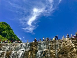 八里沟门票(八里沟门票免票政策2023)