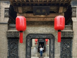 乔家大院体现哪个地区的文化特色(乔家大院体现了哪个地区)