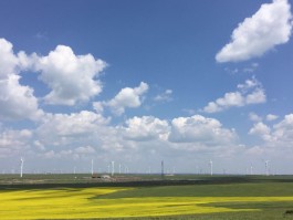 辉腾锡勒草原黄花沟旅游区(辉腾锡勒草原黄花沟旅游区海拔)