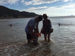 过年举家来次说走就走的旅行(过年举家来次说走就走的旅行英语)